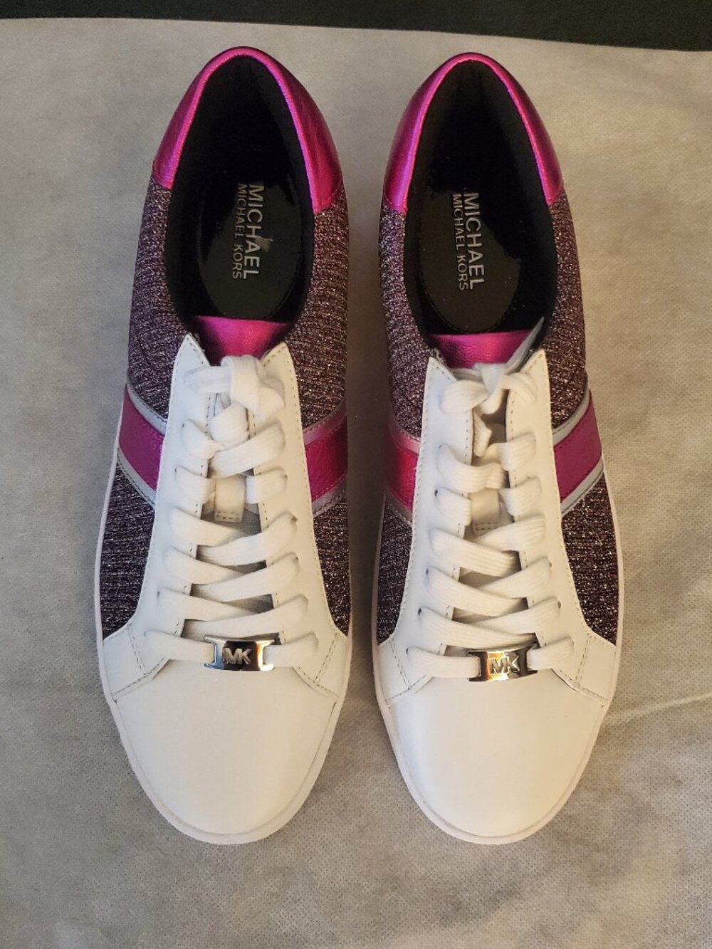 BRAND NEW MICHAEL KORS WOMEN'S PINK SILVER and WHITE METALLIC SNEAKERS  NWOT